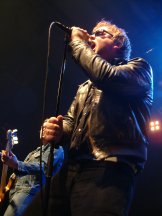 BIFF MALIBU: Sjuk - og det blir ingen Gluecifer-konsert uten ham på scenen. Foto: PULS ( )