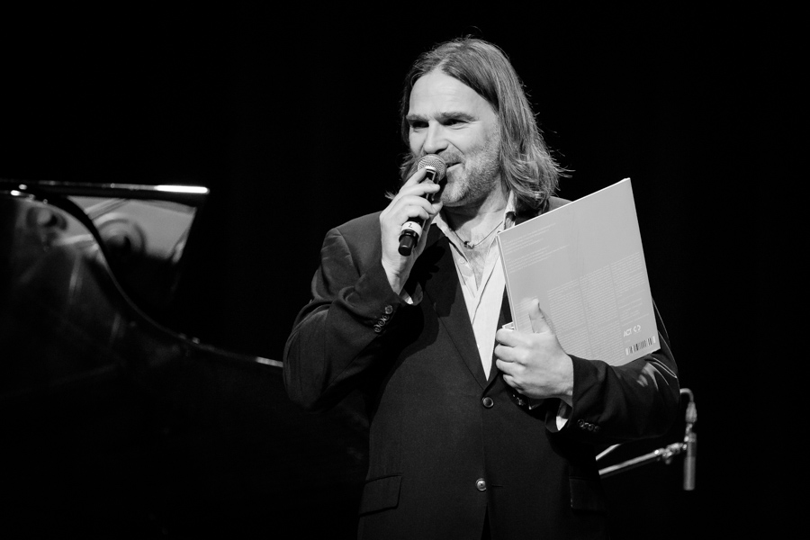 Christer Falck på Kongshaugfestivalen 2019. Foto: Tore Sætre. Via Wikimedia Commons. CC BY-SA 4.0