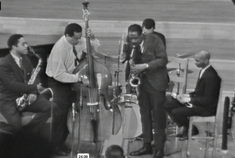 Charles Mingus Quartet. Alle bilder er skjermdumper fra NRK-serien