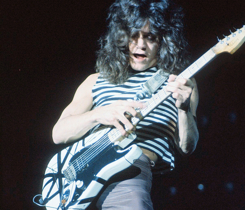 Eddie Van Halen sent søttitall. Foto Carl Lender, via Wikipedia. CC BY 2.0. Bildet er beskåret.