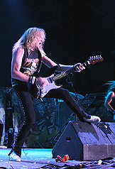 JANICK GERS: Med monitoren full av egg. ( )