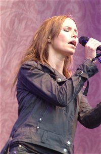 NINA PERSSON: Og hennes band The Cardigans er plateaktuelle (Foto: Odd Inge Rand/PULS)