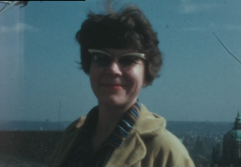 Randi Hultin. Alle bilder er skjermdumper fra NRK-serien