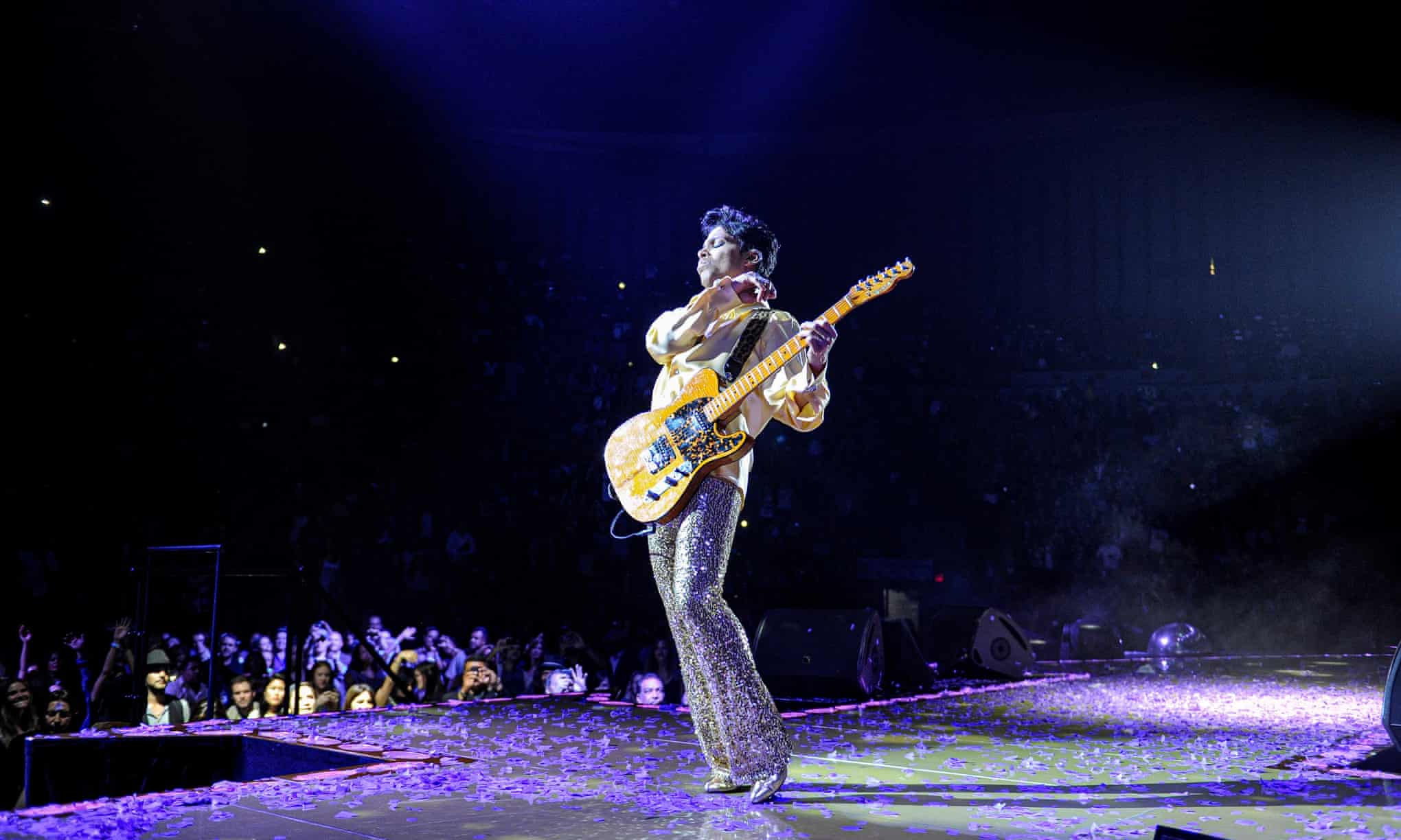 PRINCE på 2011-turneen. Foto: Kevin Mazur/The Prince Estate.