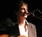 STEFAN SUNDSTRÖM: Med en bitteliten Norgesturnè i mars ( )